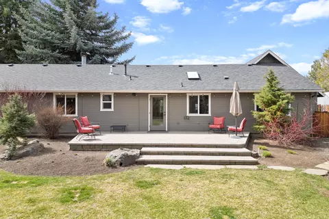 Exterior - 61270 Victory Loop, Bend, OR 97702 photo 9 of 18