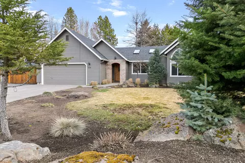 Exterior - 61270 Victory Loop, Bend, OR 97702 photo 4 of 18