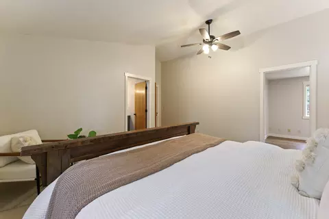 Bedroom - 61270 Victory Loop, Bend, OR 97702 photo 2 of 6