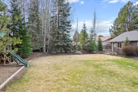 Exterior - 61270 Victory Loop, Bend, OR 97702 photo 13 of 18