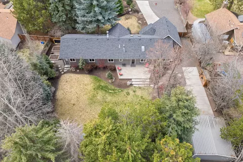 Exterior - 61270 Victory Loop, Bend, OR 97702 photo 16 of 18