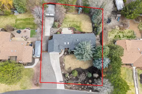 View/Area - 61270 Victory Loop, Bend, OR 97702 photo 1 of 4