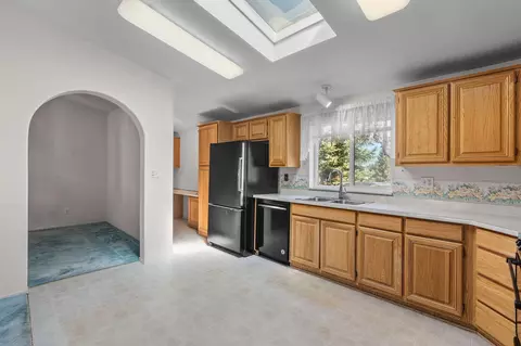 21241 Dove Ln, Bend, OR 97702 photo 12