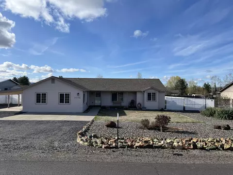 1072 NE Mountain Ash Rd, Prineville, OR 97754