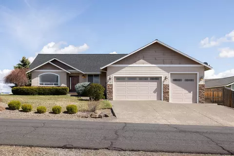 200 Ridgeview Dr, Culver, OR 97734