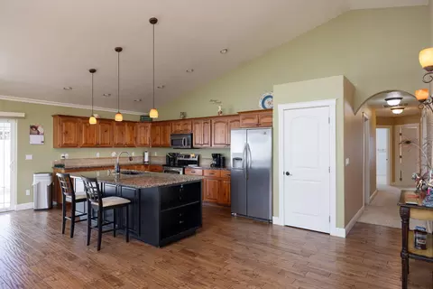 Kitchen - 200 Ridgeview Dr, Culver, OR 97734 photo 3 of 3