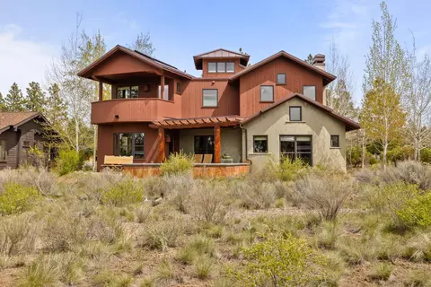 Exterior - 18947 NW Squirreltail Loop, Bend, OR 97703 photo 5 of 5