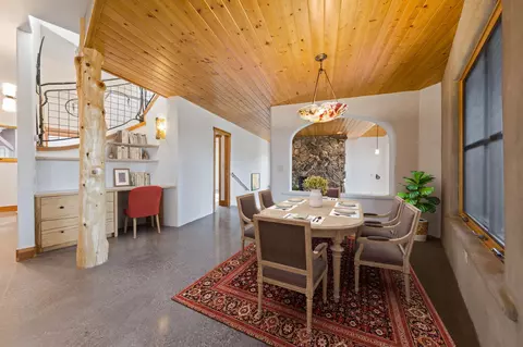 Dining - 18947 NW Squirreltail Loop, Bend, OR 97703 photo 1 of 2