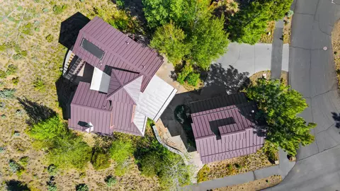 View/Area - 18947 NW Squirreltail Loop, Bend, OR 97703 photo 3 of 4
