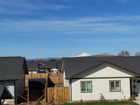 586 Minerva St, Metolius, OR 97741 photo 28