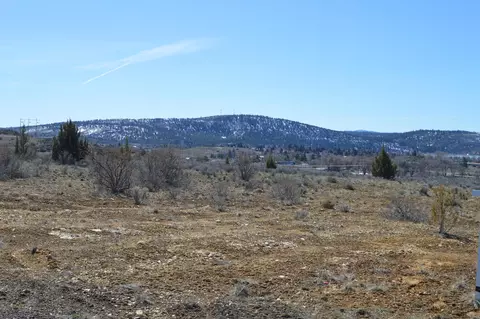 century court, Klamath Falls, OR 97601