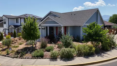270 Samuel Lane Loop Rd, Phoenix, OR 97535 photo 1