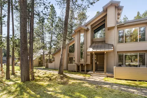 57016 Tennis Village Ln #59, Sunriver, OR 97707