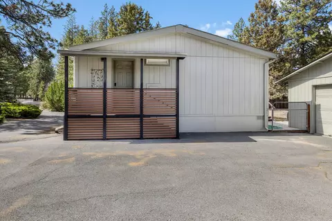61075 Chuckanut Dr, Bend, OR 97702 photo 39