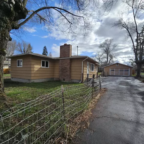 1831 Fargo St, Klamath Falls, OR 97603