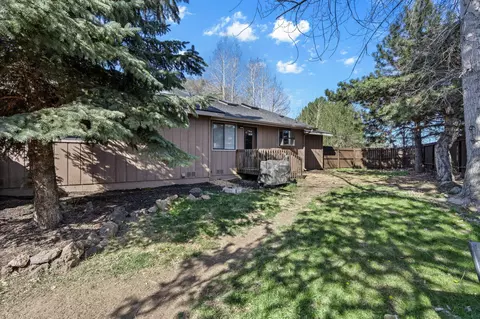 Exterior - 62946 Nasu Park Loop, Bend, OR 97701 photo 6 of 8