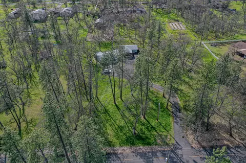 11433 Michael Rd, Central Point, OR 97502 photo 13