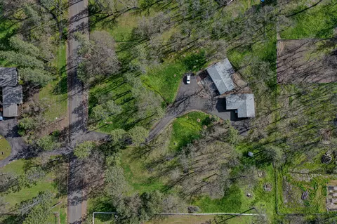 11433 Michael Rd, Central Point, OR 97502 photo 14