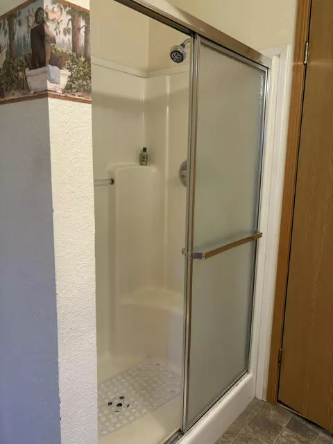 11433 Michael Rd, Central Point, OR 97502 photo 9