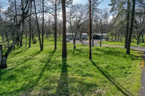 11433 Michael Rd, Central Point, OR 97502 photo 15