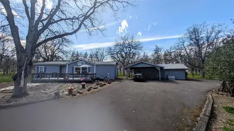 11433 Michael Rd, Central Point, OR 97502