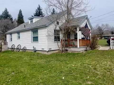 4847 Shasta Way, Klamath Falls, OR 97603