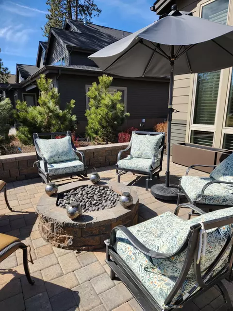 20335 SE Jack Benny Loop, Bend, OR 97702 photo 30