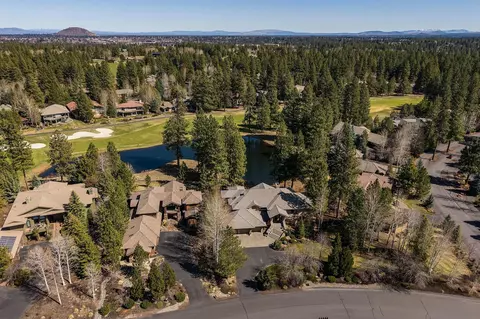 View/Area - 61704 Broken Top Dr, Bend, OR 97702 photo 1 of 8