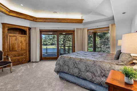 Bedroom - 61704 Broken Top Dr, Bend, OR 97702 photo 1 of 10