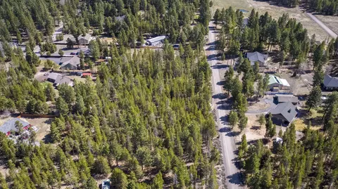 16854 Elsinore Rd, Bend, OR 97707 photo 5