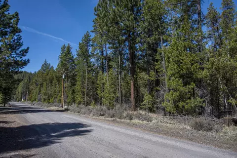 16854 Elsinore Rd, Bend, OR 97707 photo 7