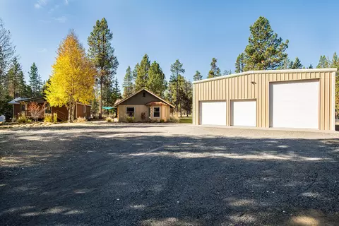 54785 Pinewood Ave, Bend, OR 97707