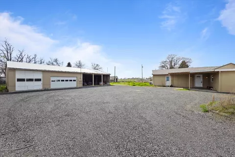 29736 Bridge Rd, Hermiston, OR 97838