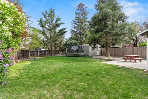 507 W 5th St, Phoenix, OR 97535 photo 35