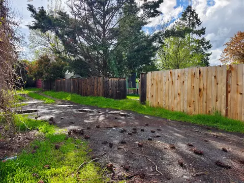 507 W 5th St, Phoenix, OR 97535 photo 46