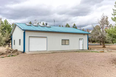 Exterior - 9707 SW Willard Rd, Bend, OR 97701 photo 19 of 25