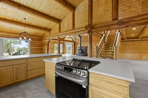 Kitchen - 9707 SW Willard Rd, Bend, OR 97701 photo 4 of 7