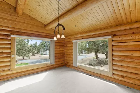 Dining - 9707 SW Willard Rd, Bend, OR 97701 photo 1 of 2