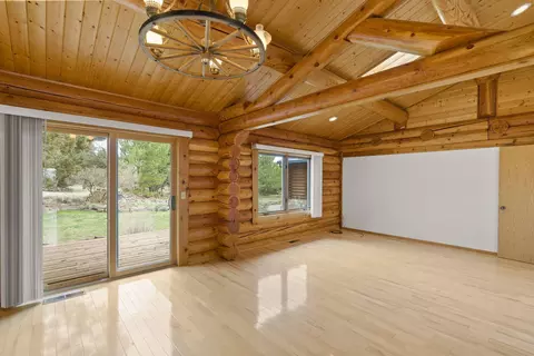 Living - 9707 SW Willard Rd, Bend, OR 97701 photo 12 of 14