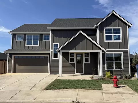 21425 SE Krakatoa Ct, Bend, OR 97702