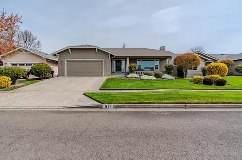 821 Sherbrook Ave, Medford, OR 97504