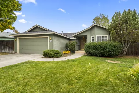 1765 NE Sonya Ct, Bend, OR 97701