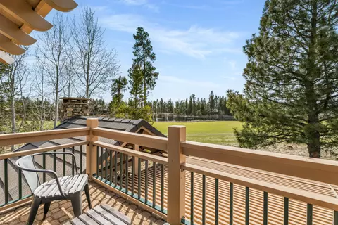 Exterior - 56735 Nest Pine Dr, Bend, OR 97707 photo 7 of 13