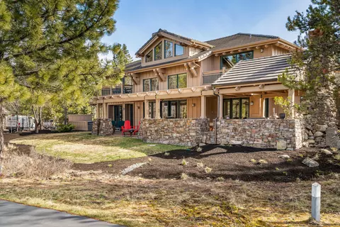 Exterior - 56735 Nest Pine Dr, Bend, OR 97707 photo 12 of 13