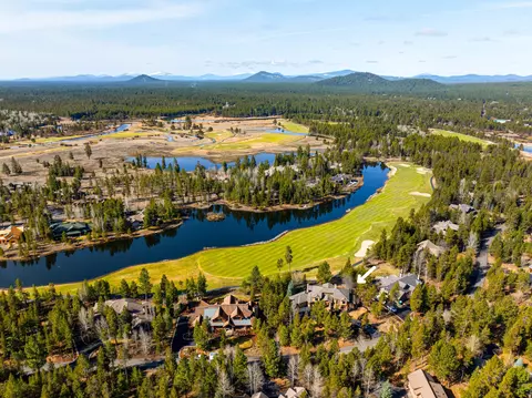 View/Area - 56735 Nest Pine Dr, Bend, OR 97707 photo 1 of 8