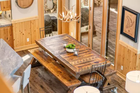 Dining - 56735 Nest Pine Dr, Bend, OR 97707 photo 2 of 4