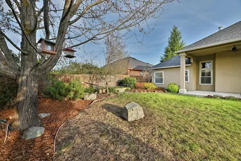 1013 Pumpkin Rdg, Eagle Point, OR 97524 photo 35