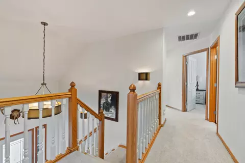 Entry Way - 61250 15th St, Bend, OR 97702 photo 2 of 2