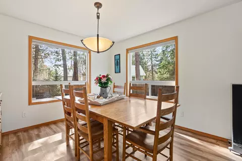 Dining - 61250 15th St, Bend, OR 97702 photo 2 of 4