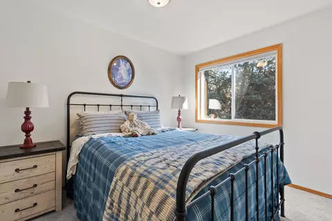 Bedroom - 61250 15th St, Bend, OR 97702 photo 5 of 11